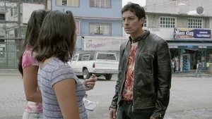 Rosario le salva la vida a 'El General' tras sufrir un ataque respiratorio still