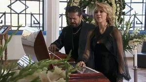 Episode 7 still