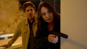 Episode 6 still