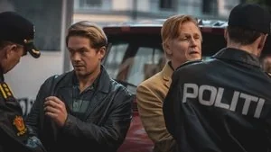 Episode 6 still