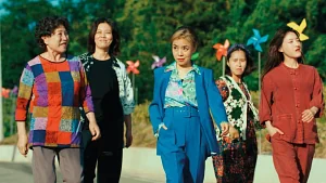 Manok trailer