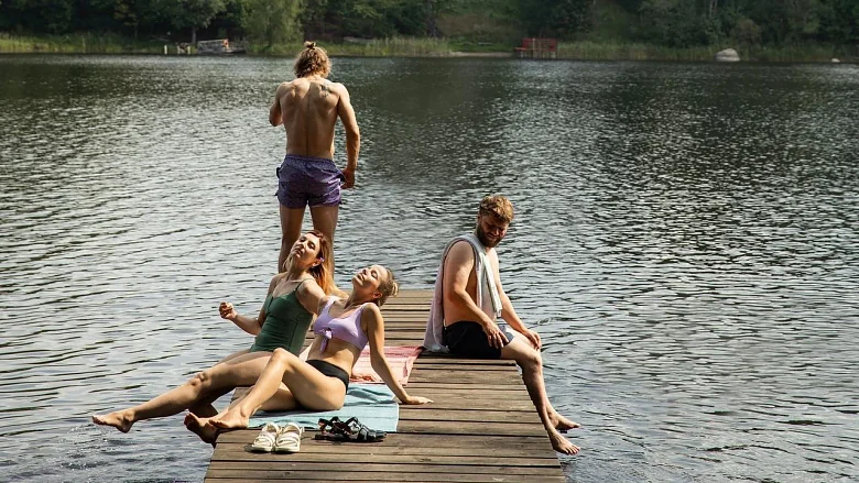 Drowning Dry trailer