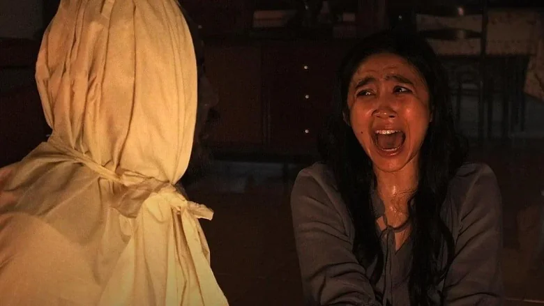 Wanita Ahli Neraka trailer